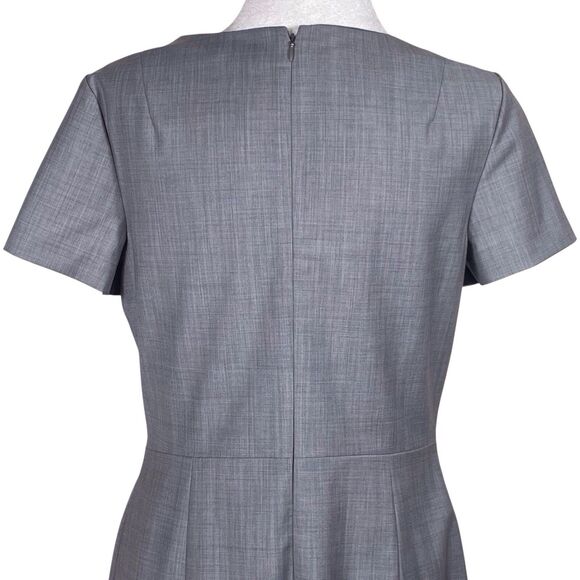 THEORY Cassii Sheath Dress Size 8 Wool Blend Short Sleeve Light Gray EUC Office - Picture 7 of 16
